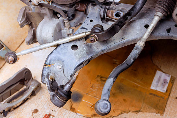 Проблемы, связанные с высоким крутящим моментом, тяжелыми условиями эксплуатации и бесшумностью втулок рычага подвески в эпоху электромобилей